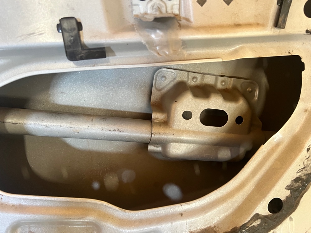 Дверь Hyundai Solaris 2016 1