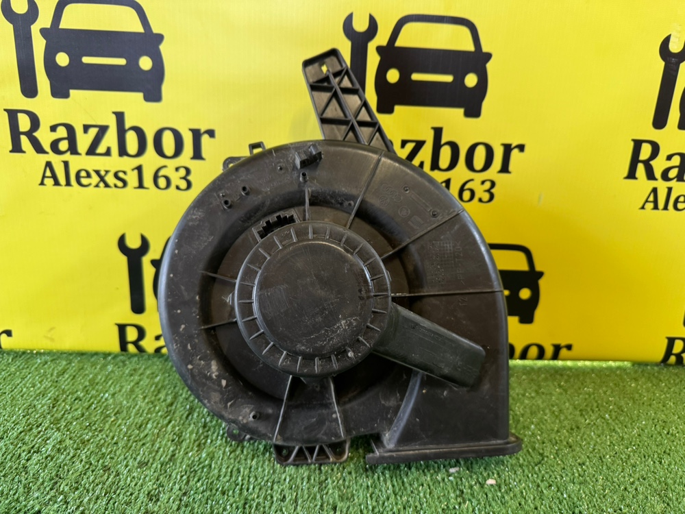 Мотор печки Volkswagen Polo 2018 V рестайлинг