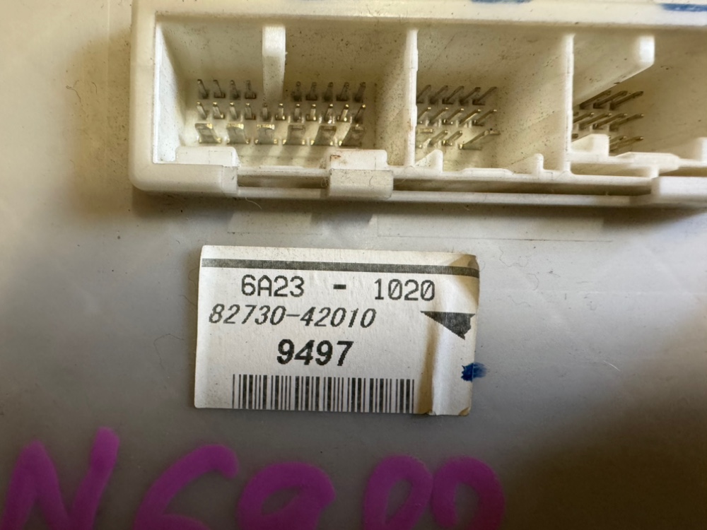 Блок предохранителей Toyota RAV4 2006 XA30