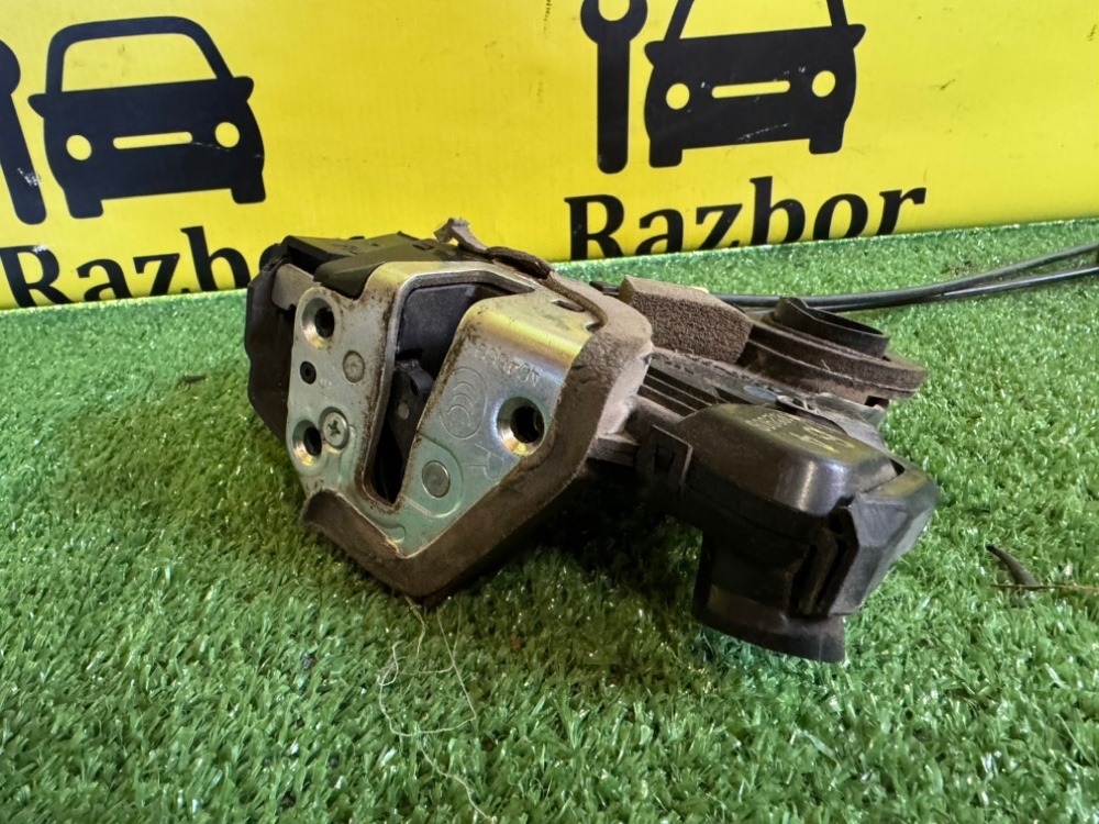 Замок двери Suzuki Grand Vitara 2006 2