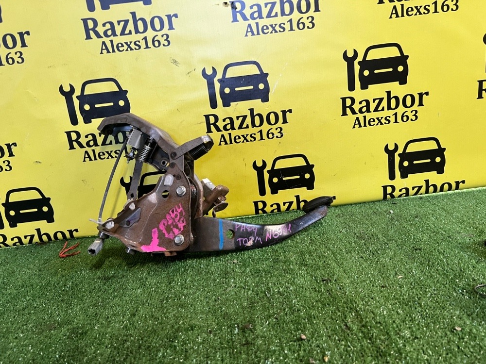 Педаль тормоза Toyota RAV4 2006 XA30