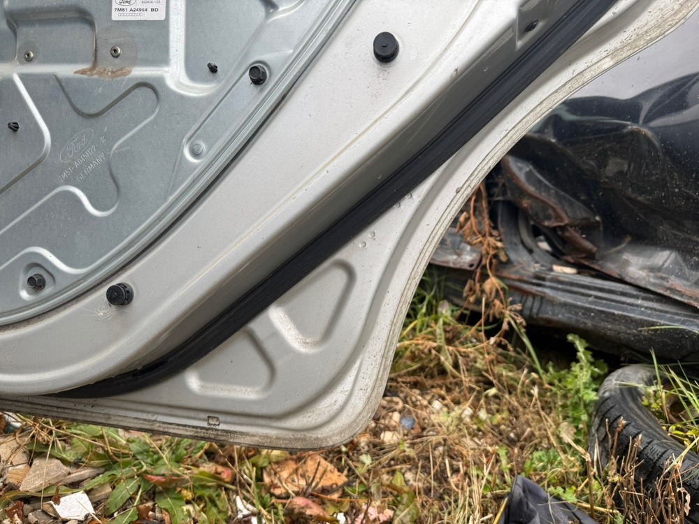 Дверь Ford Focus 2011 2