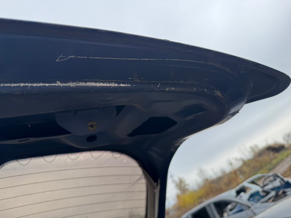 Крышка багажника Ford Focus 2006 2