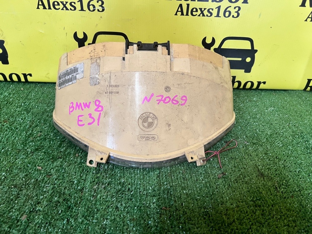 Щиток приборов BMW 8 1991 E31