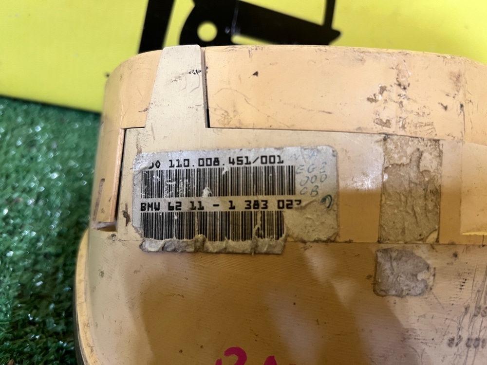 Щиток приборов BMW 8 1991 E31