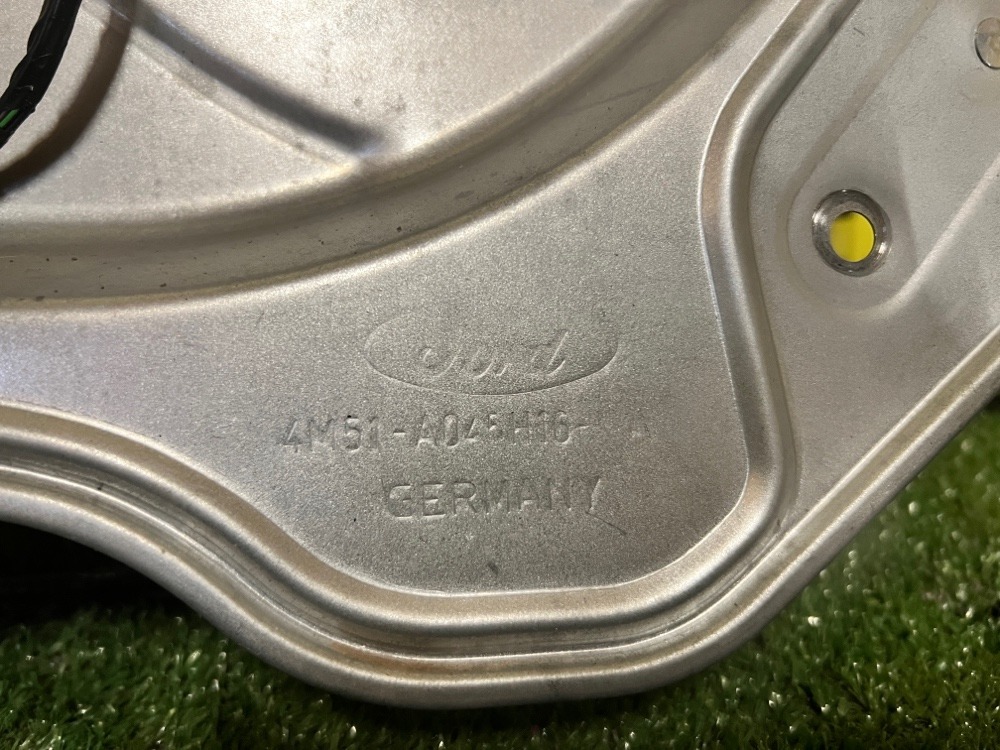 Стеклоподъемник Ford Focus 2011 2