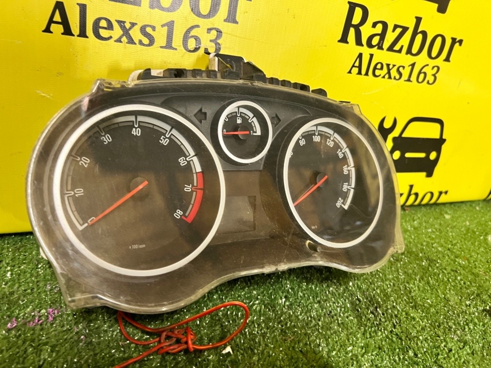 Щиток приборов Opel Corsa 2008 D