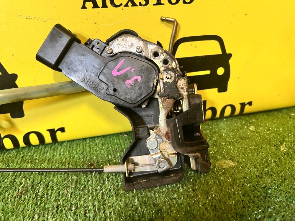 Замок двери Lexus Lx 470 2005 J100