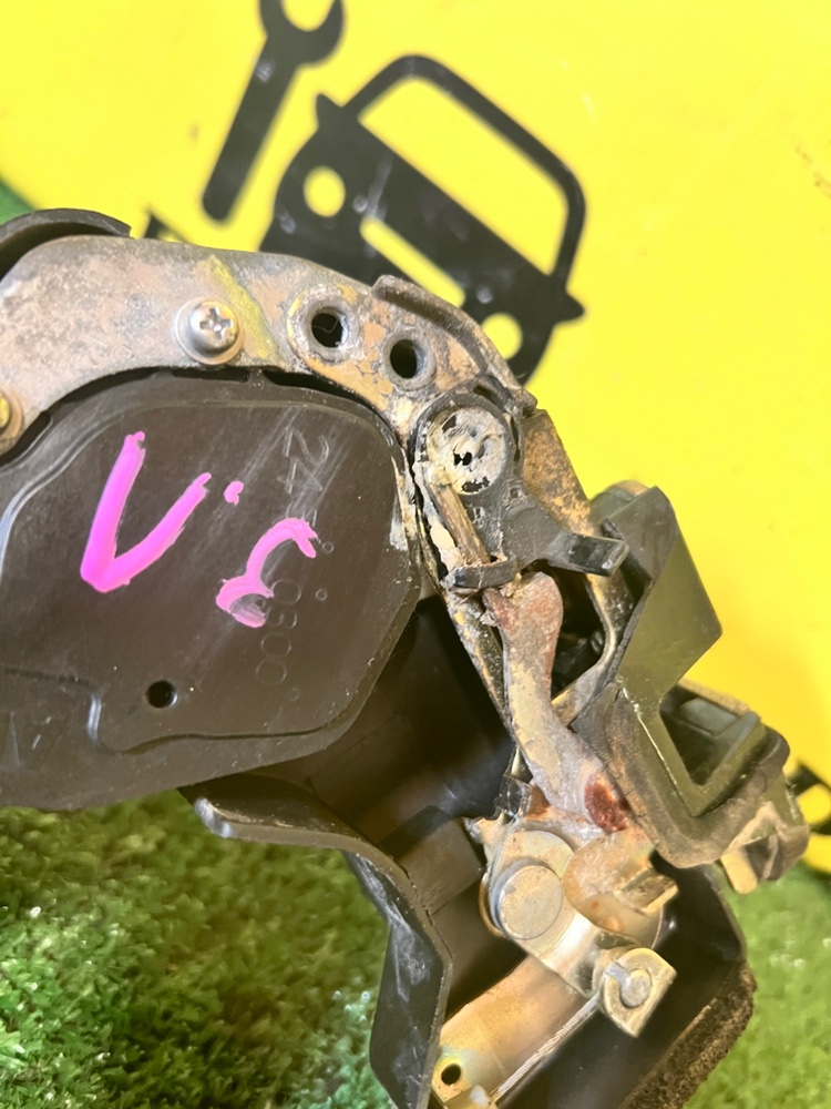 Замок двери Lexus Lx 470 2005 J100