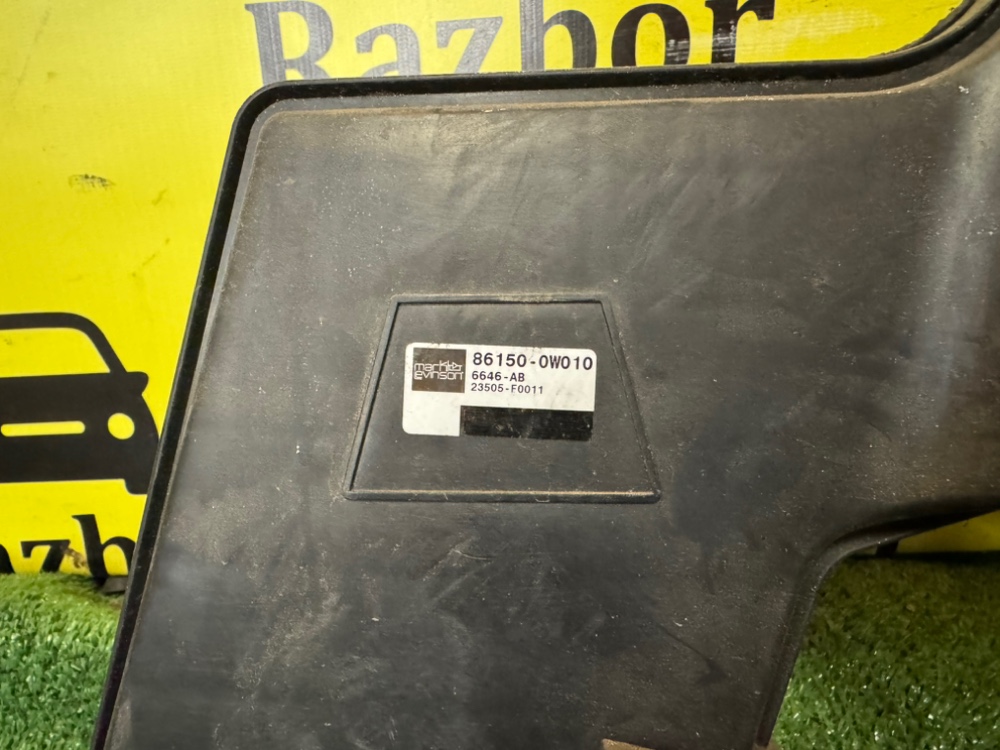 Сабвуфер Lexus Lx 470 2005 J100