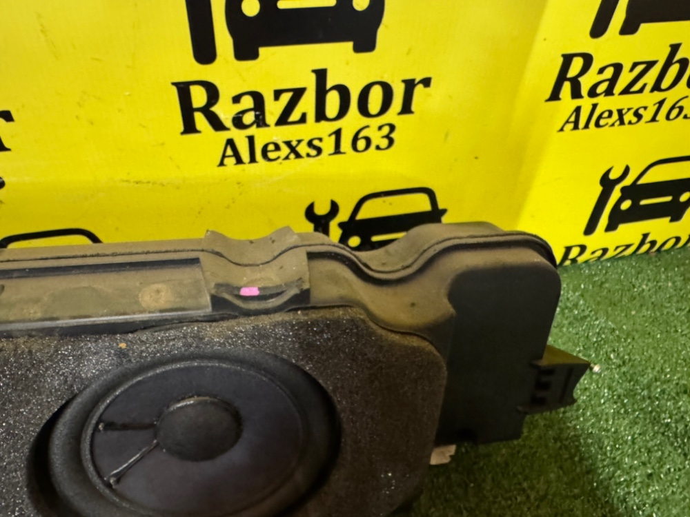 Сабвуфер Lexus Lx 470 2005 J100