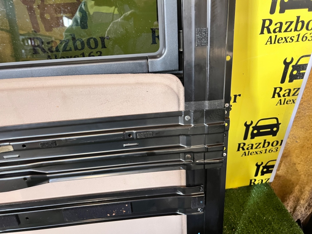 Люк Lexus Lx 470 2005 J100