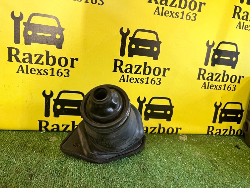 Пыльник рулевой колонки Lexus Lx 470 2005 J100