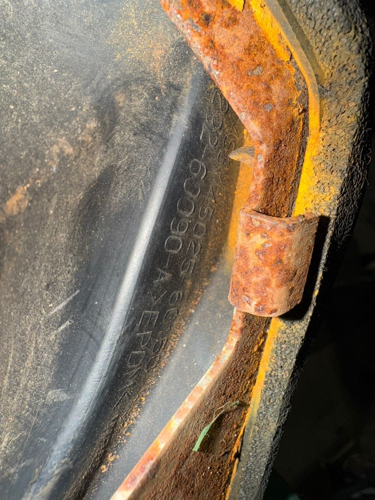 Пыльник рулевой колонки Lexus Lx 470 2005 J100