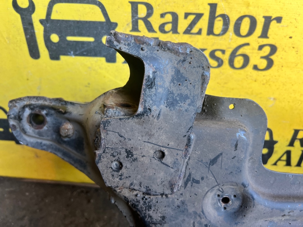 Подрамник Chery Amulet 2008 A15