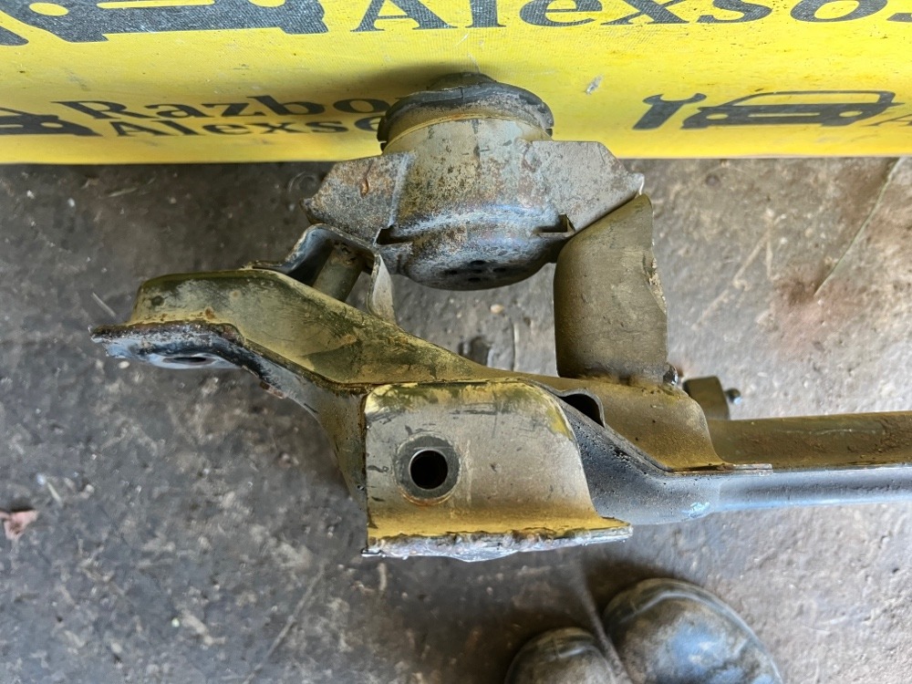 Подрамник Chery Amulet 2008 A15