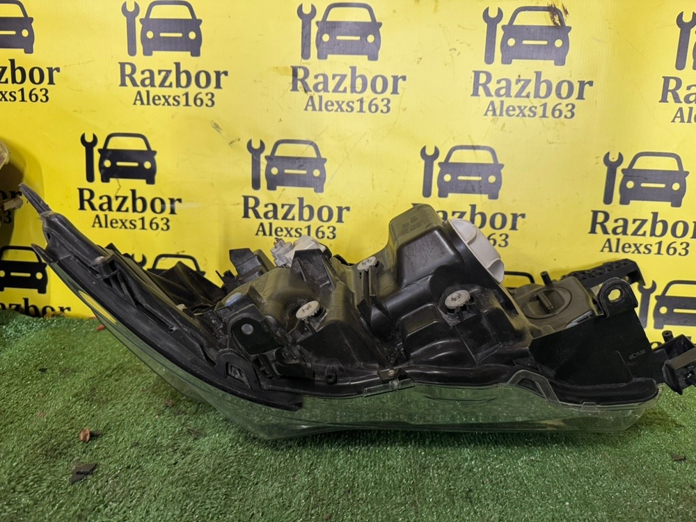 Фара Toyota Land Cruiser 2017 200