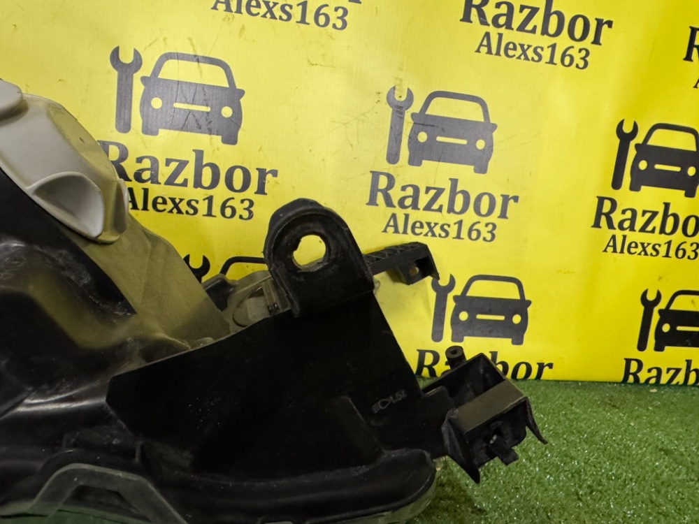 Фара Toyota Land Cruiser 2017 200