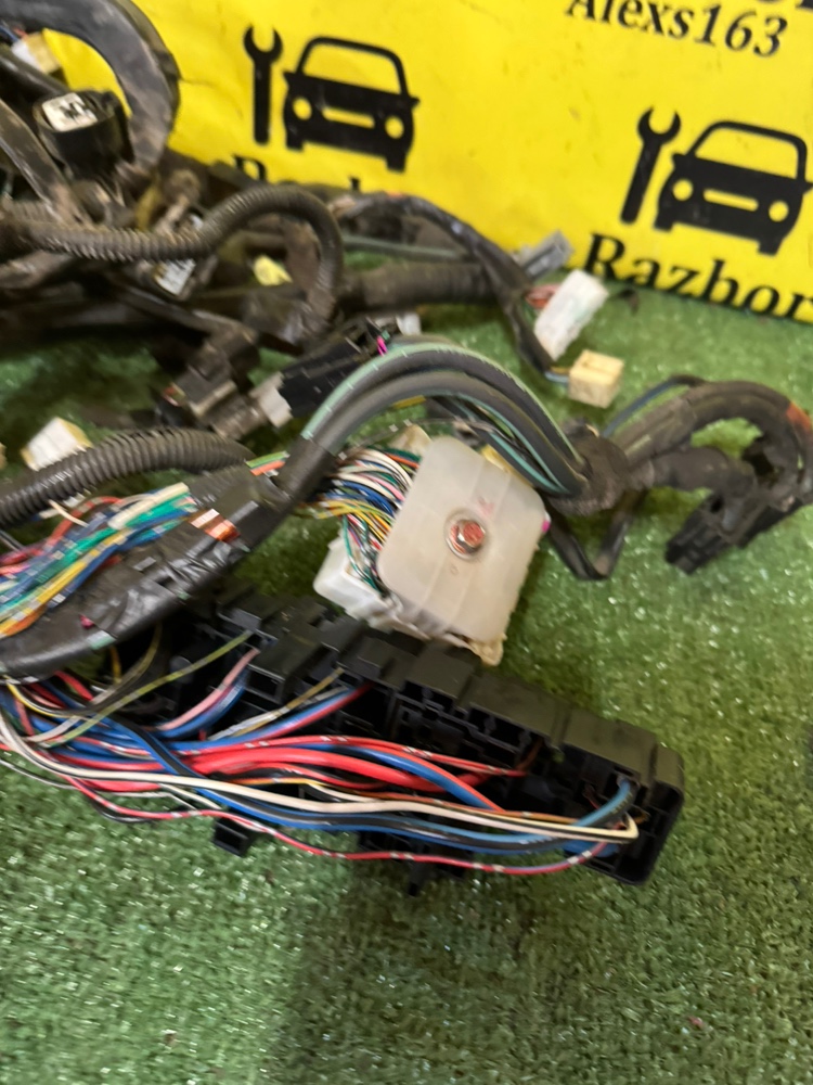 Подкапотная проводка Lexus Lx 470 2005 J100