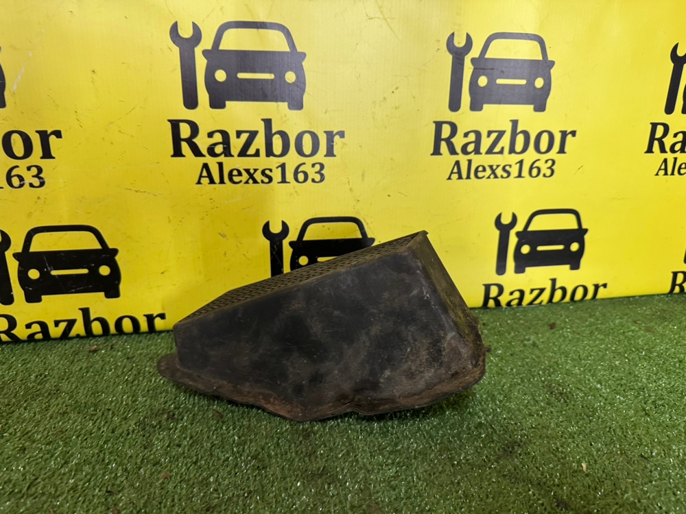 Накладка в салоне Toyota Land Cruiser Prado 2011 150