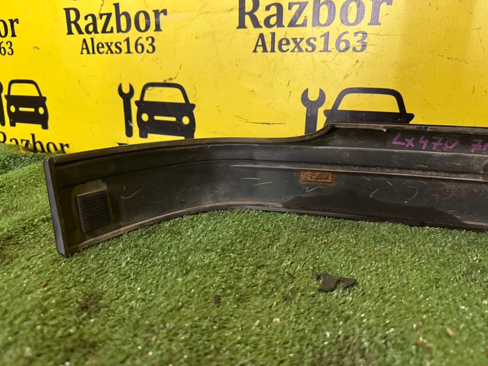 Молдинг на крыло Lexus Lx 470 2005 J100