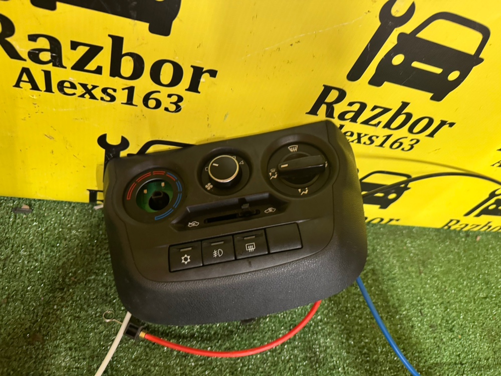 Блок управления печкой LADA Granta 2019 FL