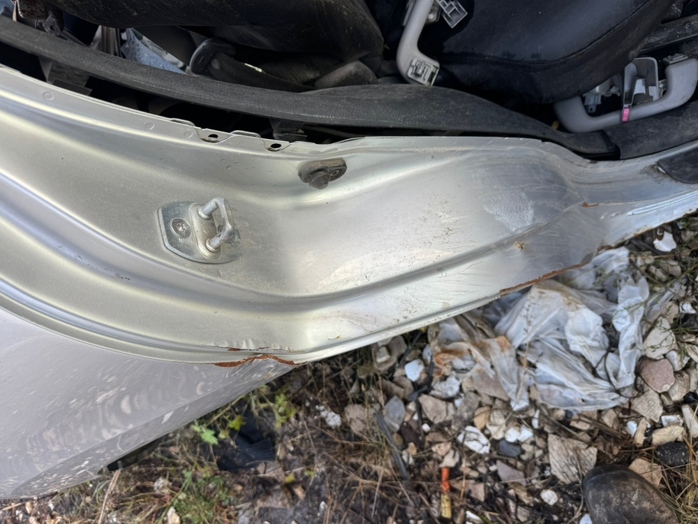 Крыло четверть Toyota RAV4 2006 XA30