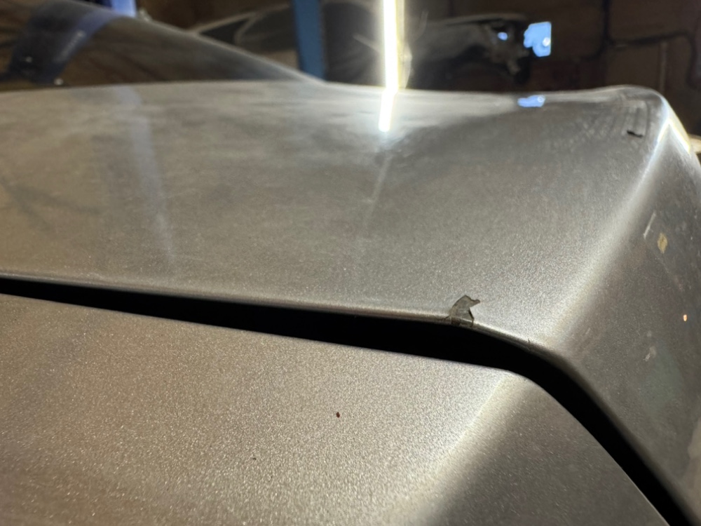 Крышка багажника Volkswagen Polo 2014 5