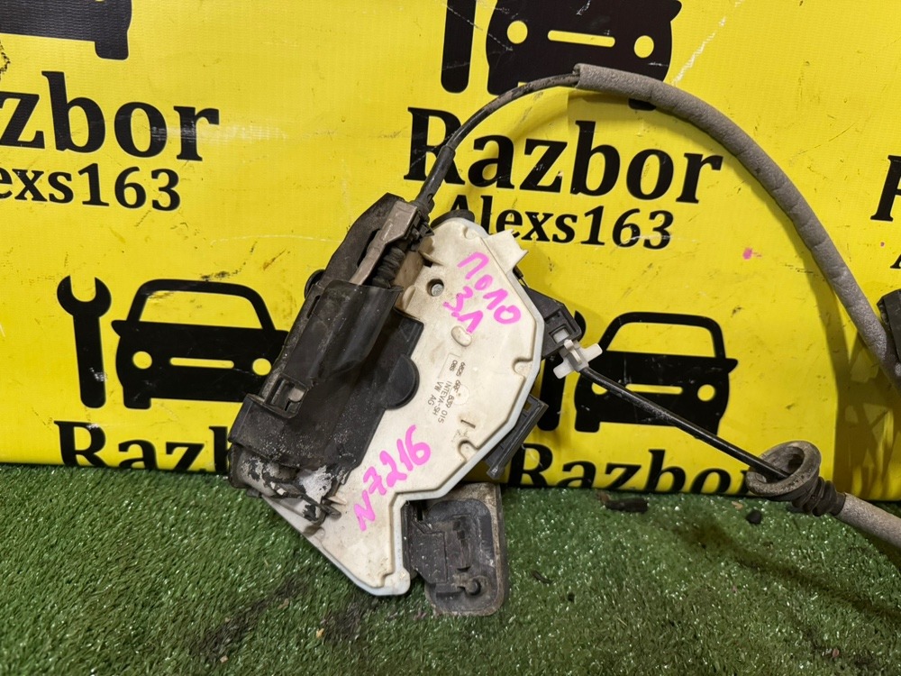 Замок двери Volkswagen Polo 2016 V рестайлинг