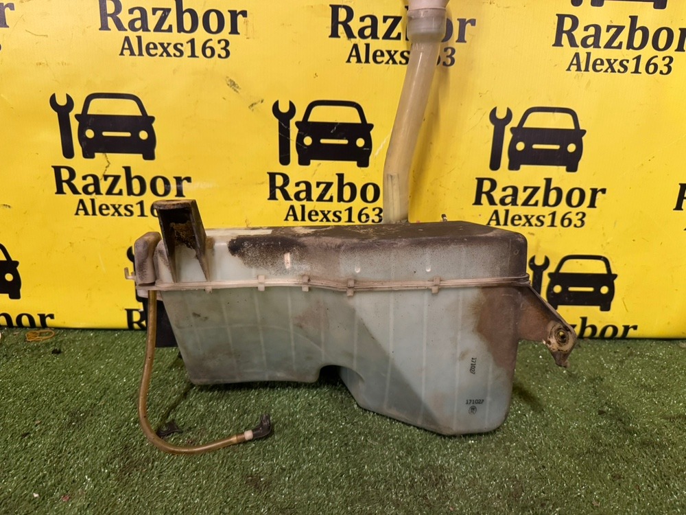 Бачок омывателя Lexus Lx 470 2005 J100