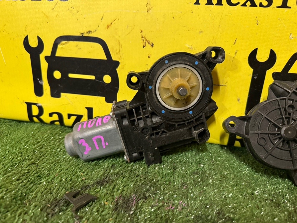 Мотор стеклоподъемника Volkswagen Polo 2016 V рестайлинг