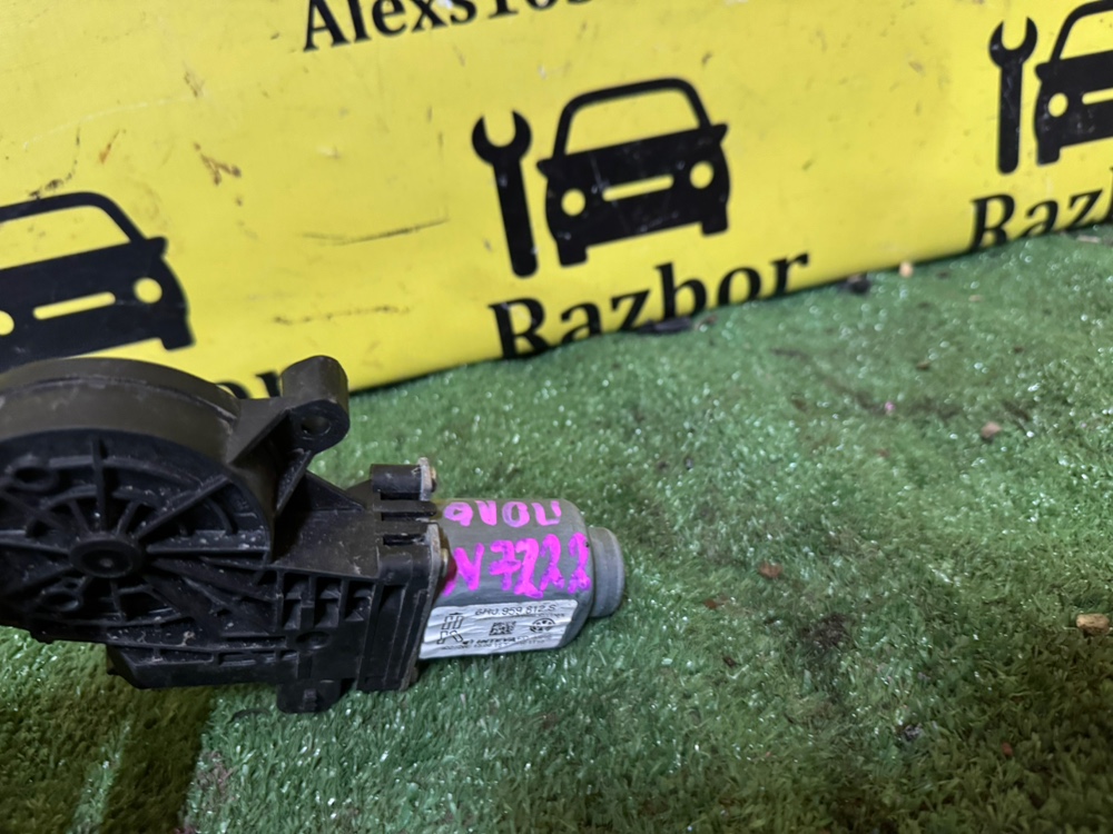 Мотор стеклоподъемника Volkswagen Polo 2016 V рестайлинг