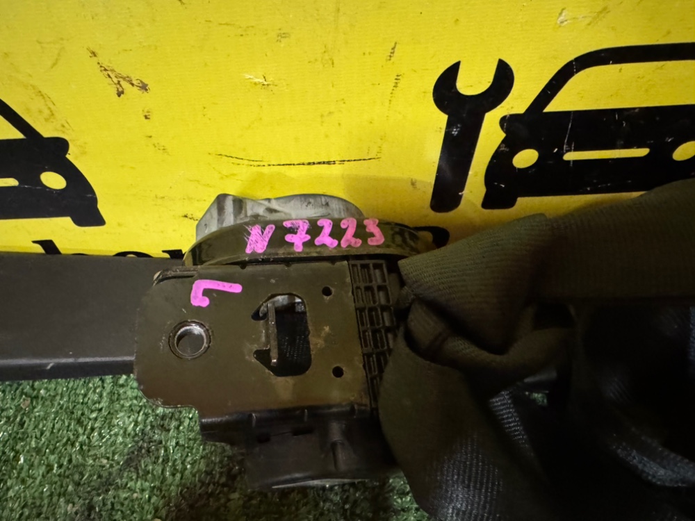 Ремень безопасности Ford KUGA 2013 2