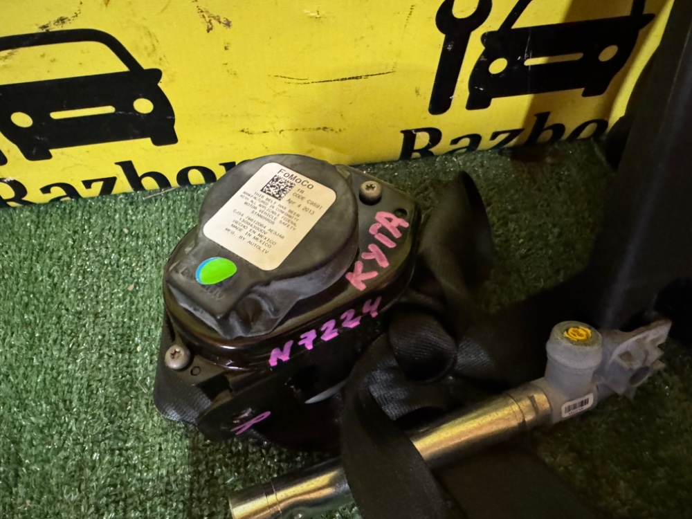 Ремень безопасности Ford KUGA 2013 2