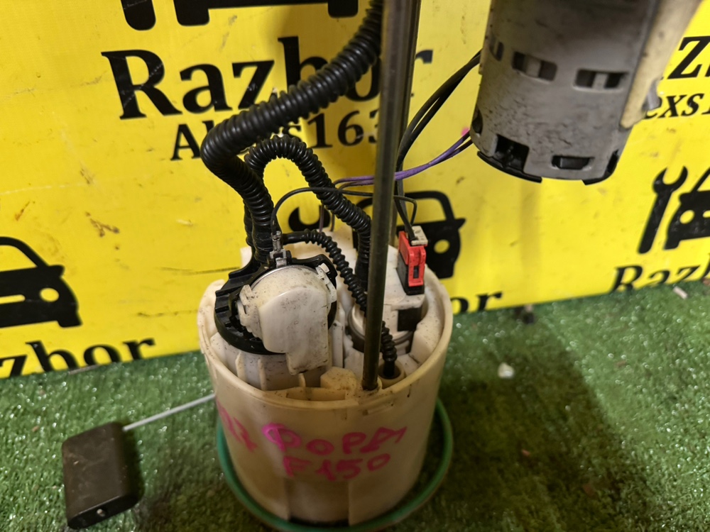 Насос топливный Ford F150 2012 Raptor