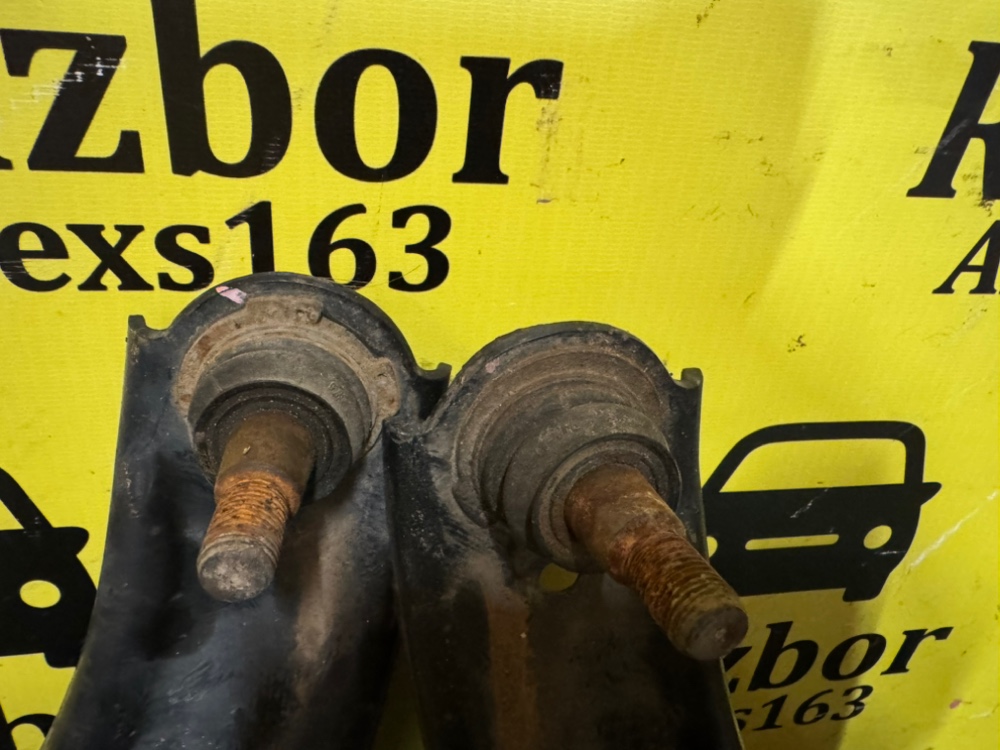 Рычаг Hyundai Solaris 2016 1