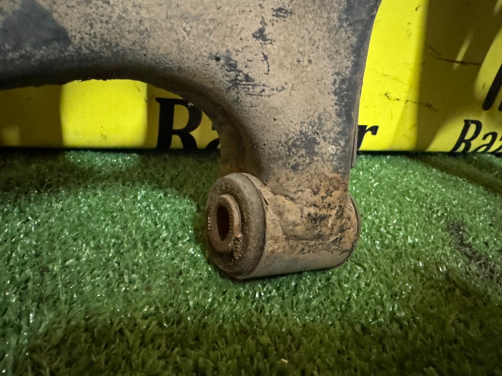 Рычаг Hyundai Solaris 2016 1