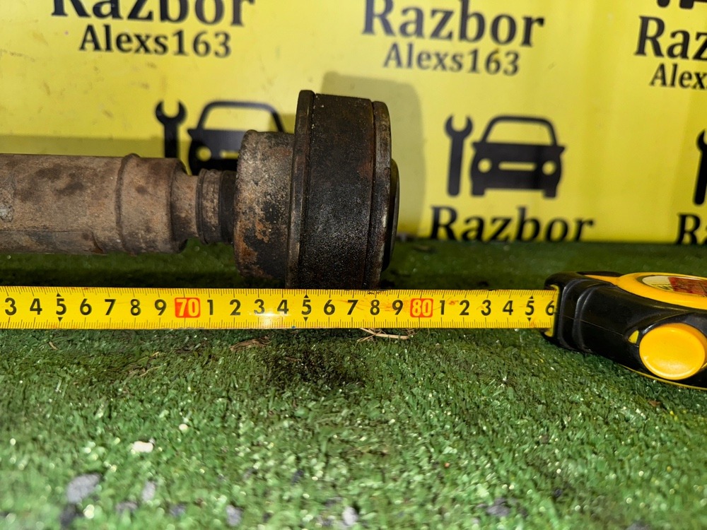 Карданный вал Ford F150 2012 Raptor