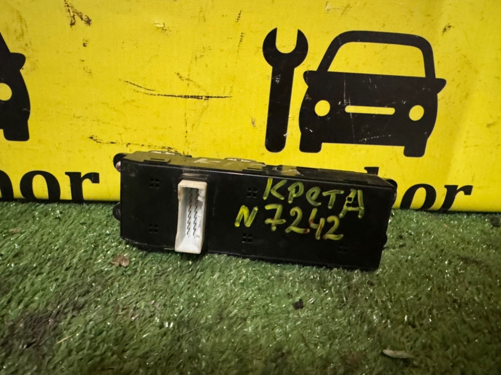 Блок управления стеклоподъемниками Hyundai Creta 2018 1