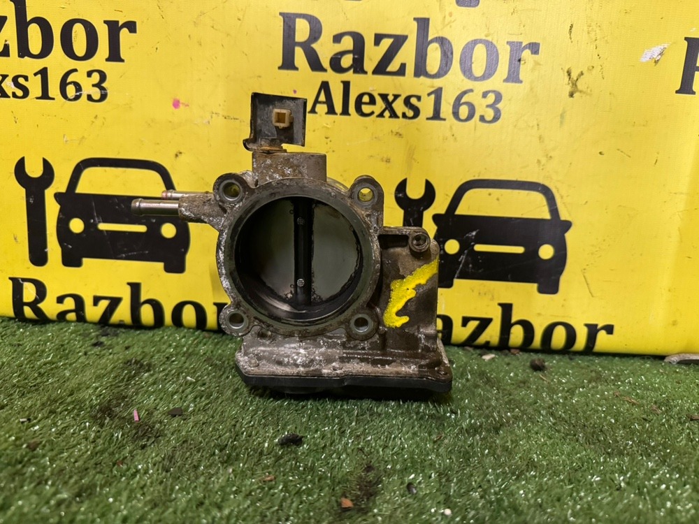 Дроссельная заслонка Toyota Camry 2016 V50