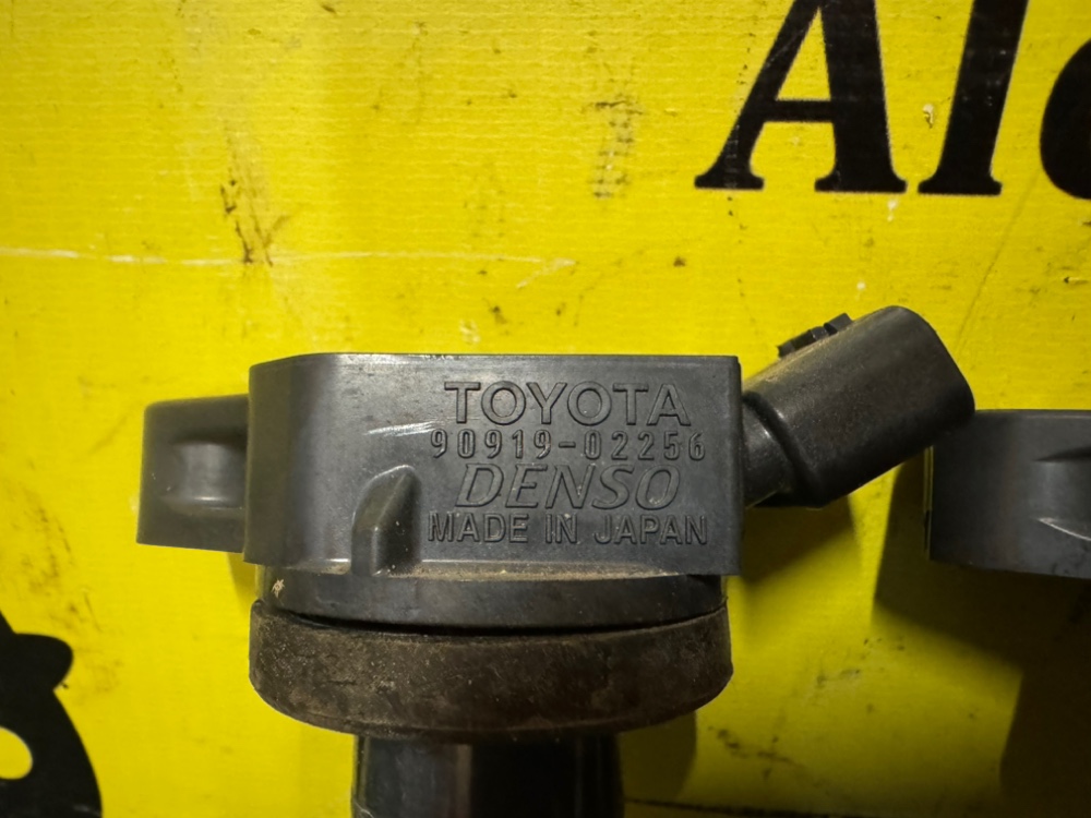 Катушка зажигания Toyota Camry 2016 V50