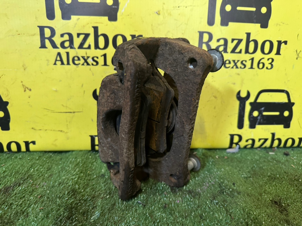 Суппорт Ford F150 2012 SVT RAPTOR