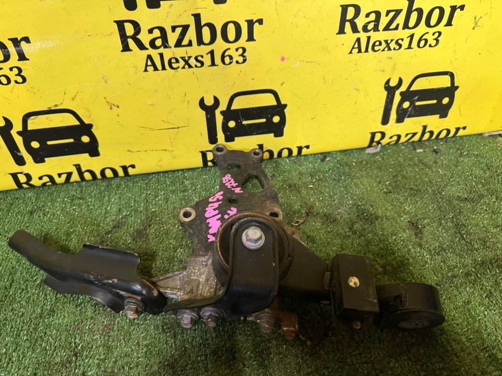 Опора двигателя Toyota Camry 2013 V50