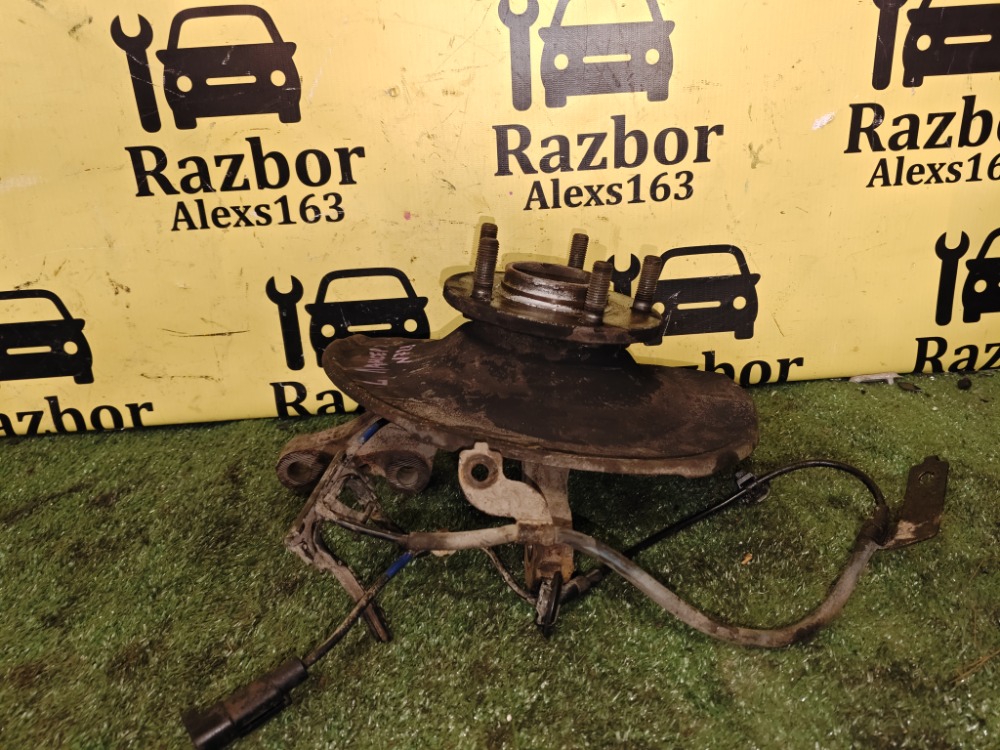 Кулак поворотный Mitsubishi Lancer 2008 X