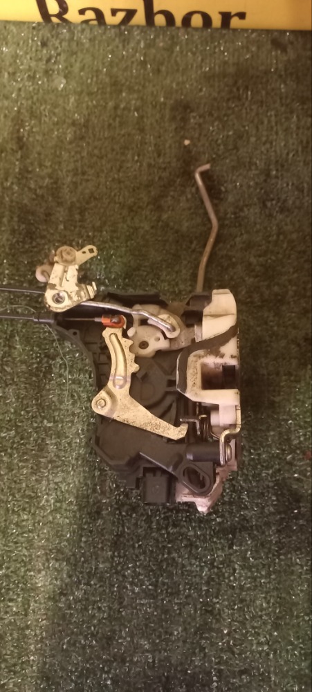 Замок двери Mitsubishi Lancer 2008 X