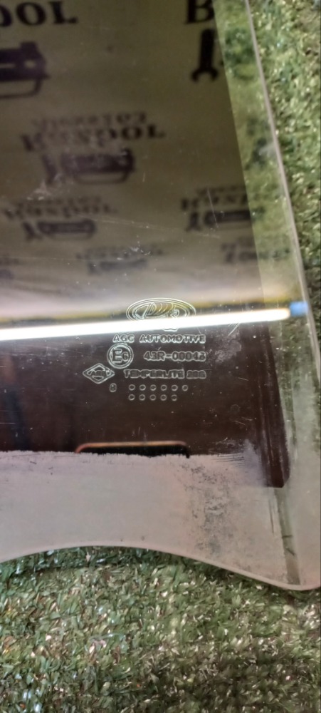 Стекло двери Lada XRAY 2018 Хэтчбек 5 дв.