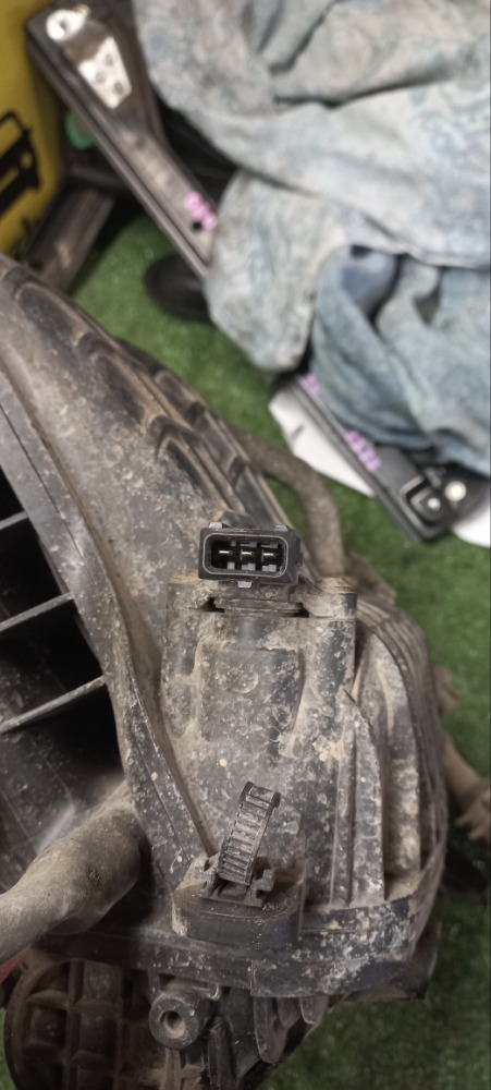 Впускной коллектор Mitsubishi Lancer 2008 X