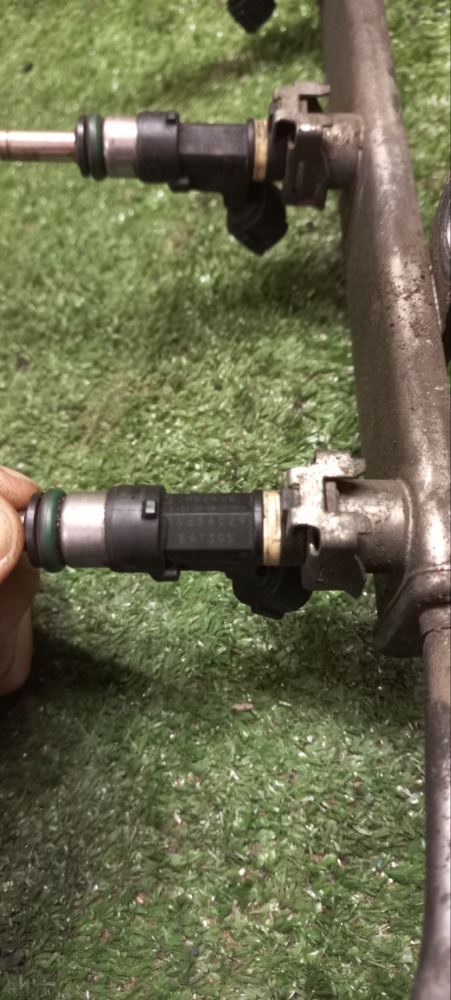 Топливная форсунка Mitsubishi Lancer 2008 X