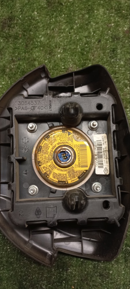 Подушка безопасности в руль Ваз largus 2013