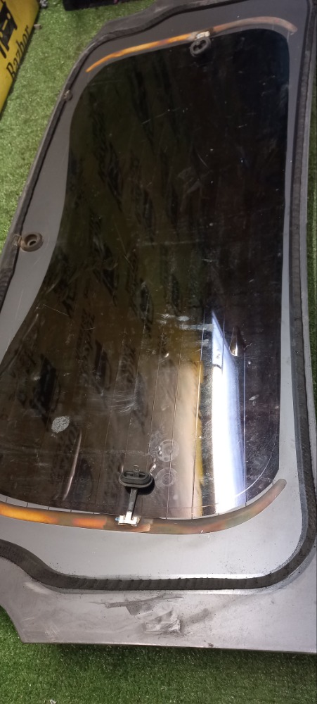 Стекло двери багажника Lada XRAY 2018 хетчбек 5-дверный